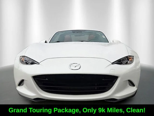 Used 2023 White Mazda Grand Touring image 2