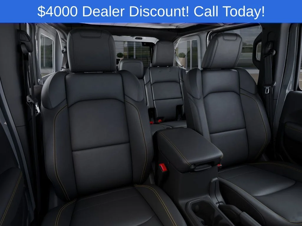 2026 Jeep Wrangler 4-Door Sahara - Photo 16