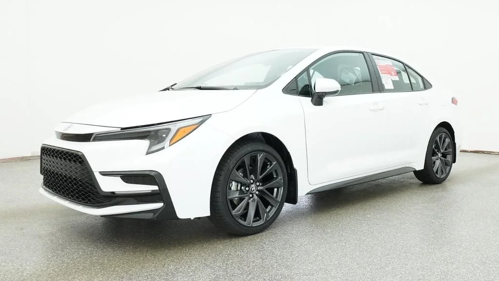New 2026 Ice Cap Toyota SE image 6