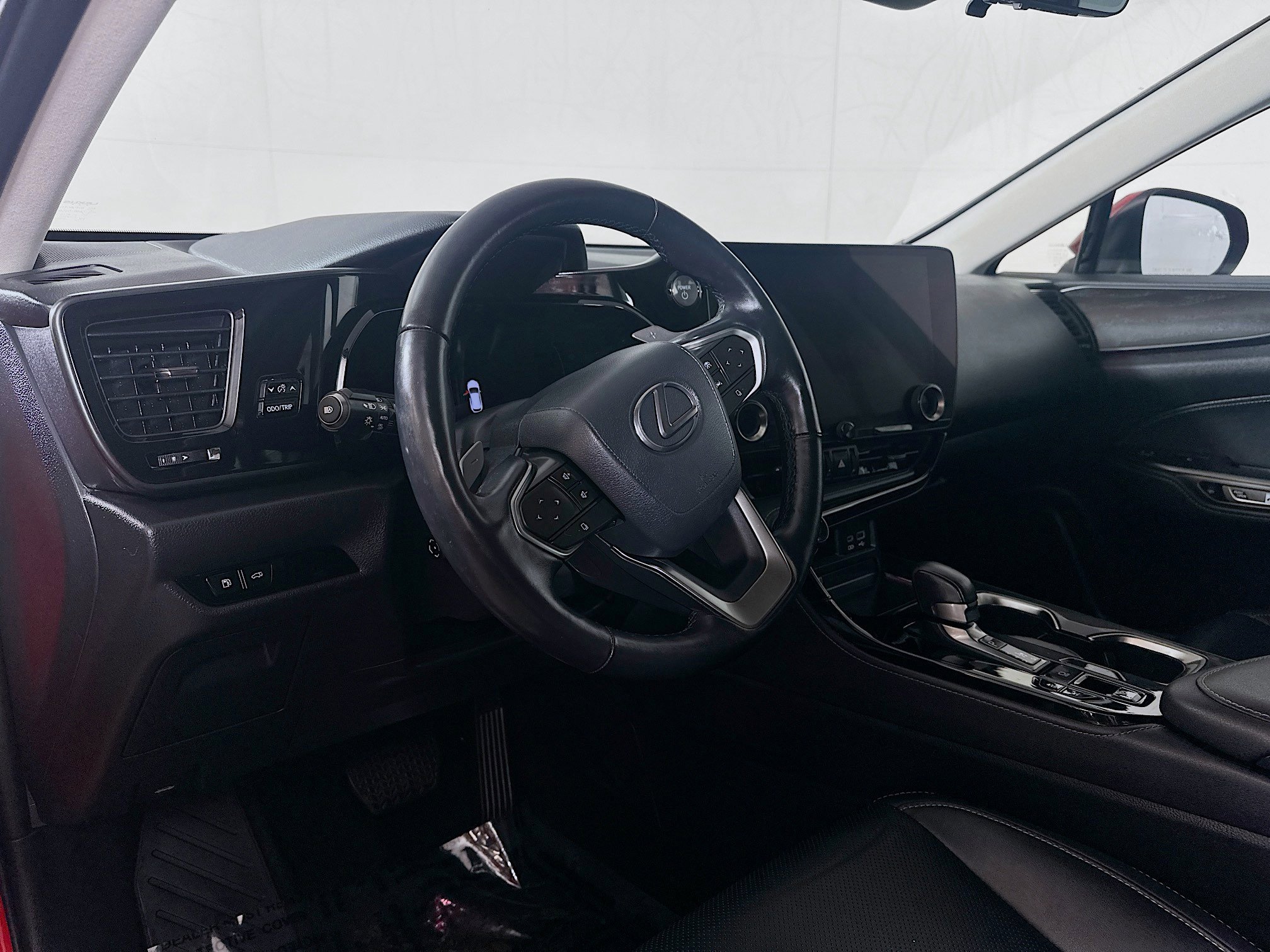2022 Lexus NX Hybrid 350h - Photo 9