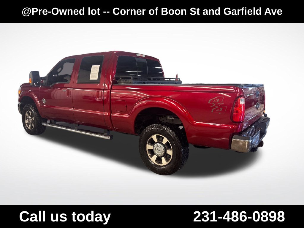 Used 2016 Red Ford Lariat image 3