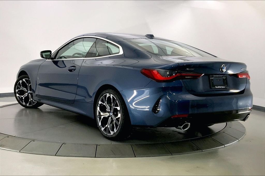 Used 2026 Arctic Race Blue Metallic BMW  image 2