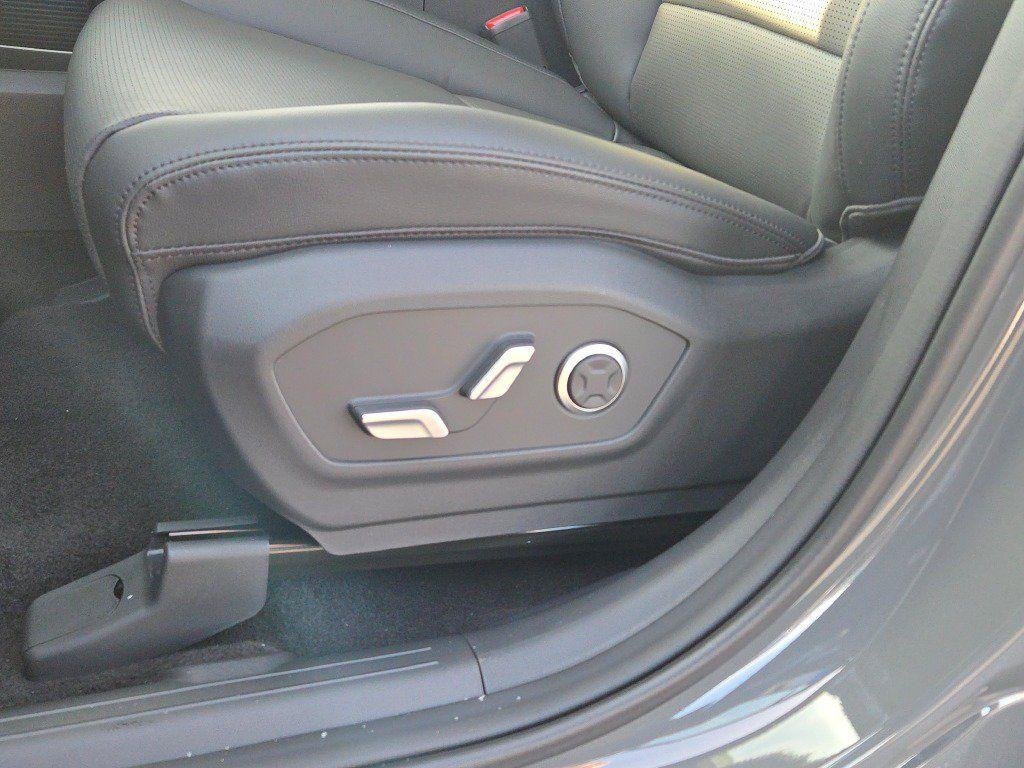New 2026 Gray Hyundai Limited image 24