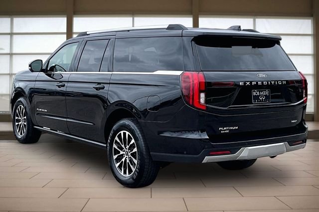Used 2025 Black Ford Platinum image 13