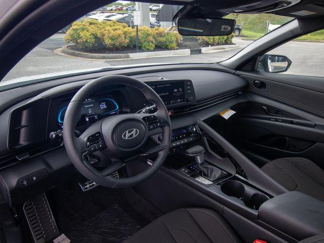 New 2026 White Hyundai SEL Sport Premium image 5