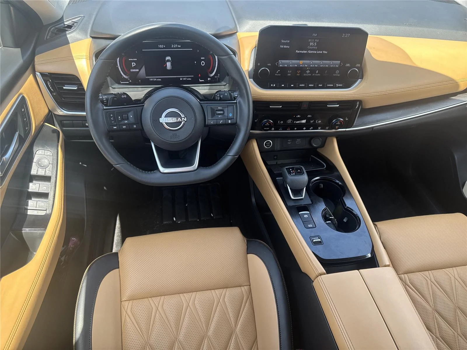Used 2023 Beige Nissan PLATINUM image 14