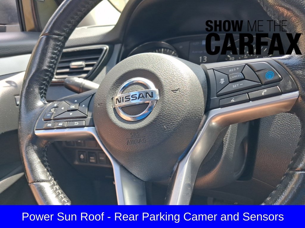 Used 2020 Red Nissan SL image 26
