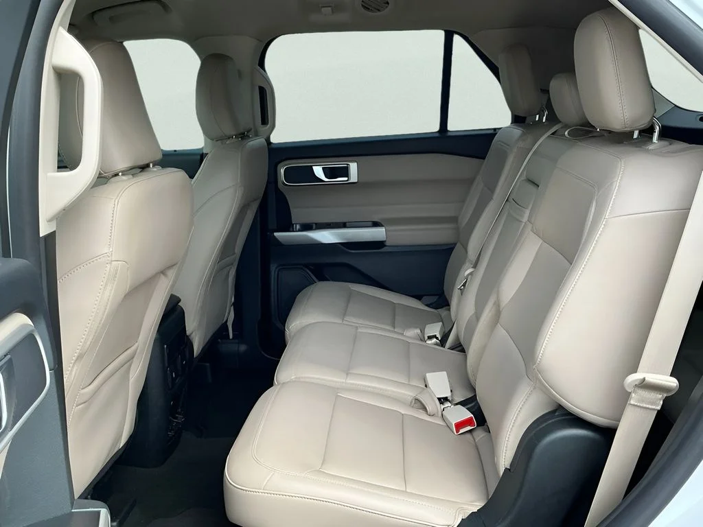 Used 2023 White Ford XLT image 26