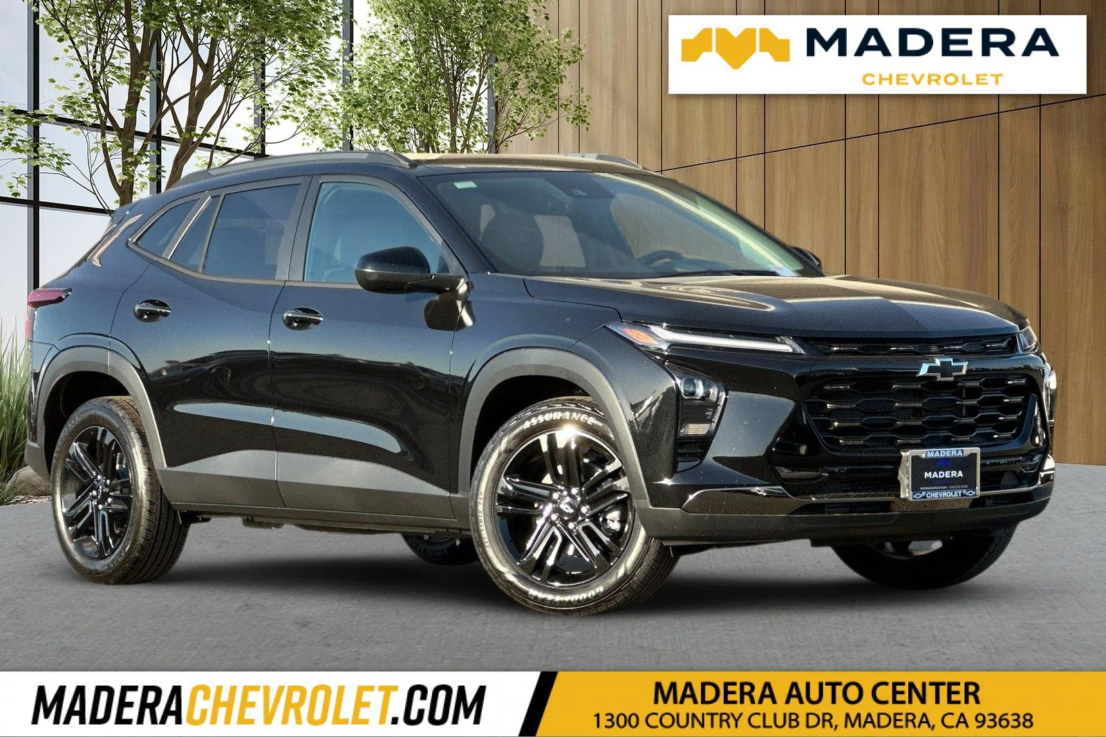 New 2026 Mosaic Black Metallic Chevrolet ACTIV image 1