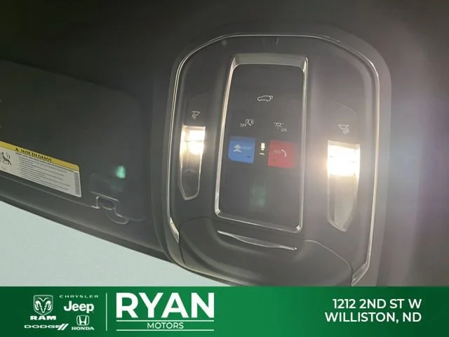 New 2026 White/off-white Jeep Laredo image 52