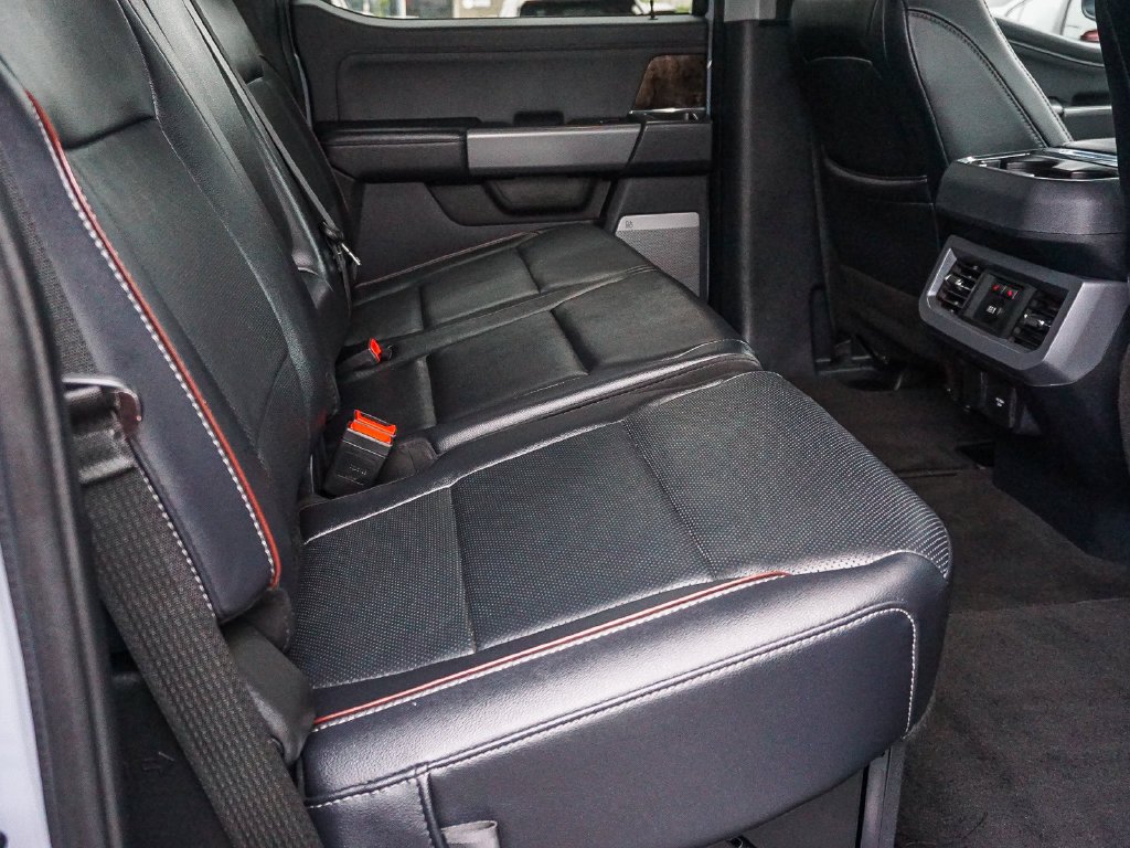 Used 2024 Gray Metallic Ford Lariat image 14