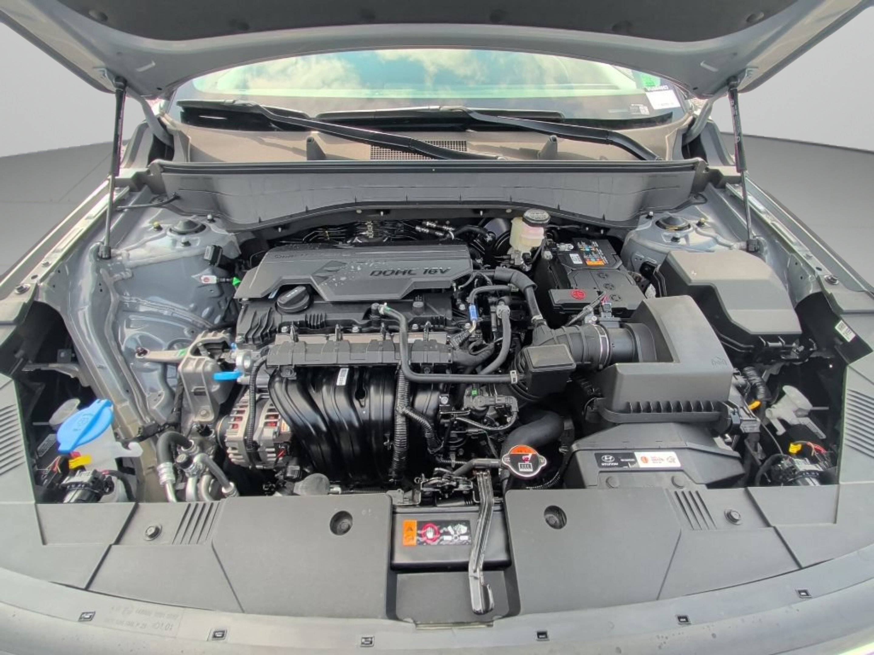 New 2027 Ecotronic Gray Pearl Hyundai SEL Sport image 10