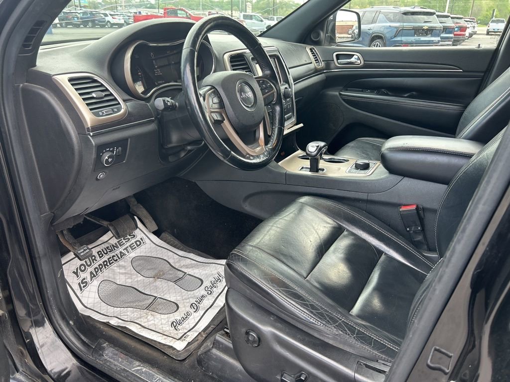 Used 2014  Jeep Limited image 10