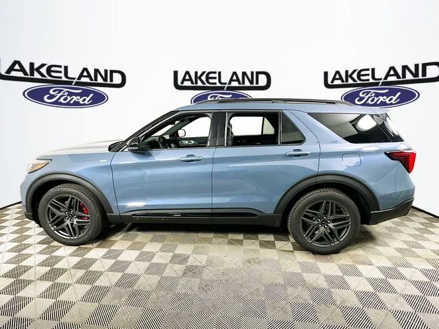 New 2026 Ford Explorer ST-Line
