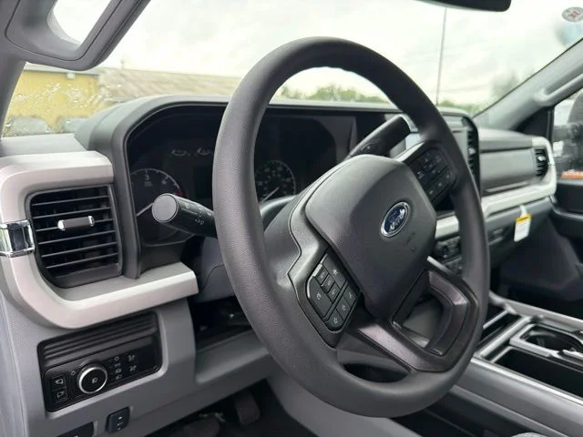 New 2026 Avalanche Gray Ford F-350® XLT image 22