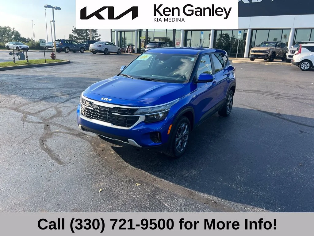 Certified Used 2024 Blue Kia LX image 3