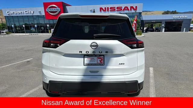 New 2026 Everest White Pearl TriCoat Nissan Dark Armor™ image 4