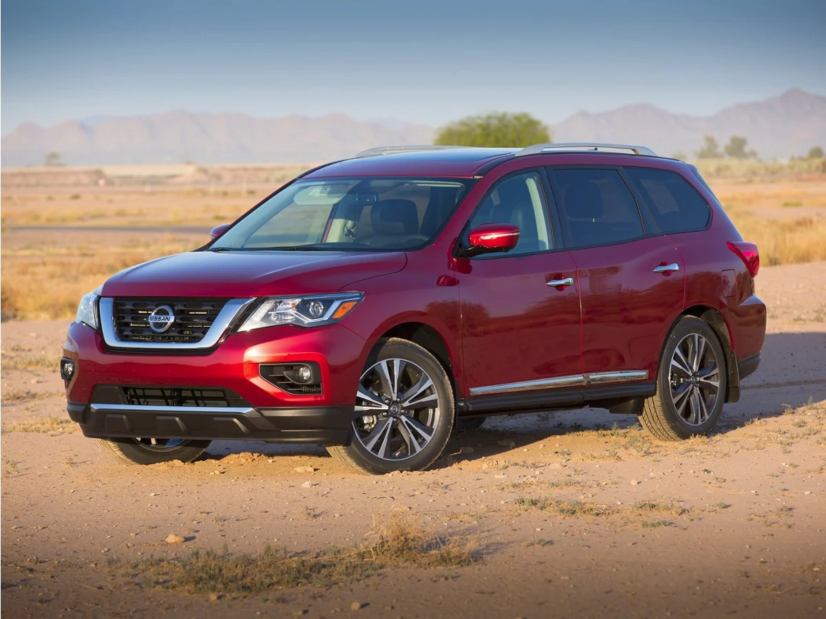 Used 2020 Blue Nissan SV image 1