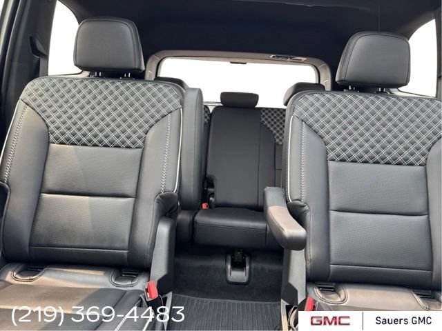 2024 GMC Acadia Denali - Photo 34