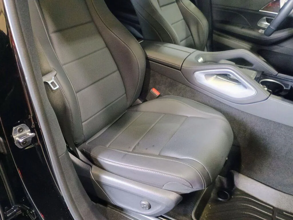 Used 2025 Black Mercedes-Benz GLE 350 image 28