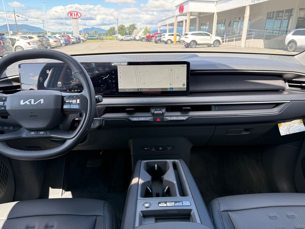 New 2026 Ocean Blue Kia Wind AWD image 23