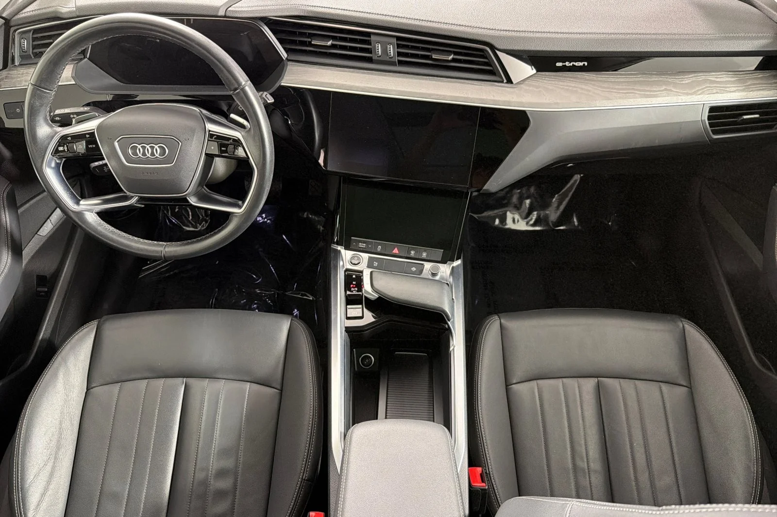 Used 2024 Manhattan Gray Metallic Audi Premium quattro image 12