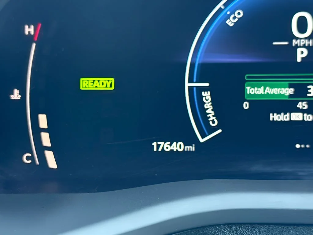 Used 2025 Gray Toyota SE image 20