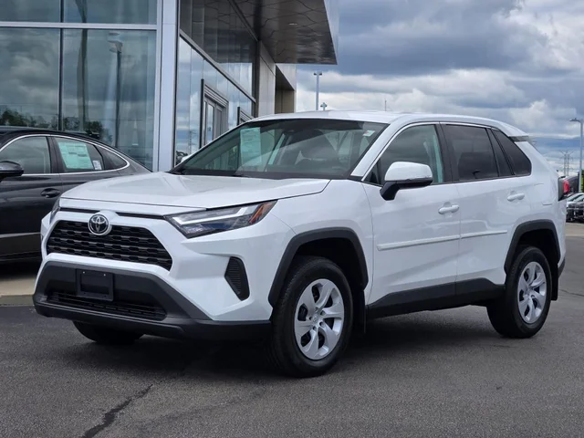 2023 Toyota RAV4 LE