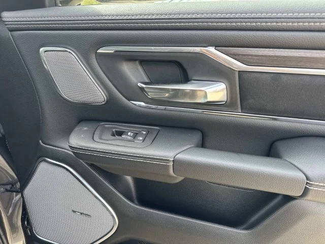 New 2027 Granite Crystal Metallic Clear-Coat Exterior Paint RAM Laramie image 37
