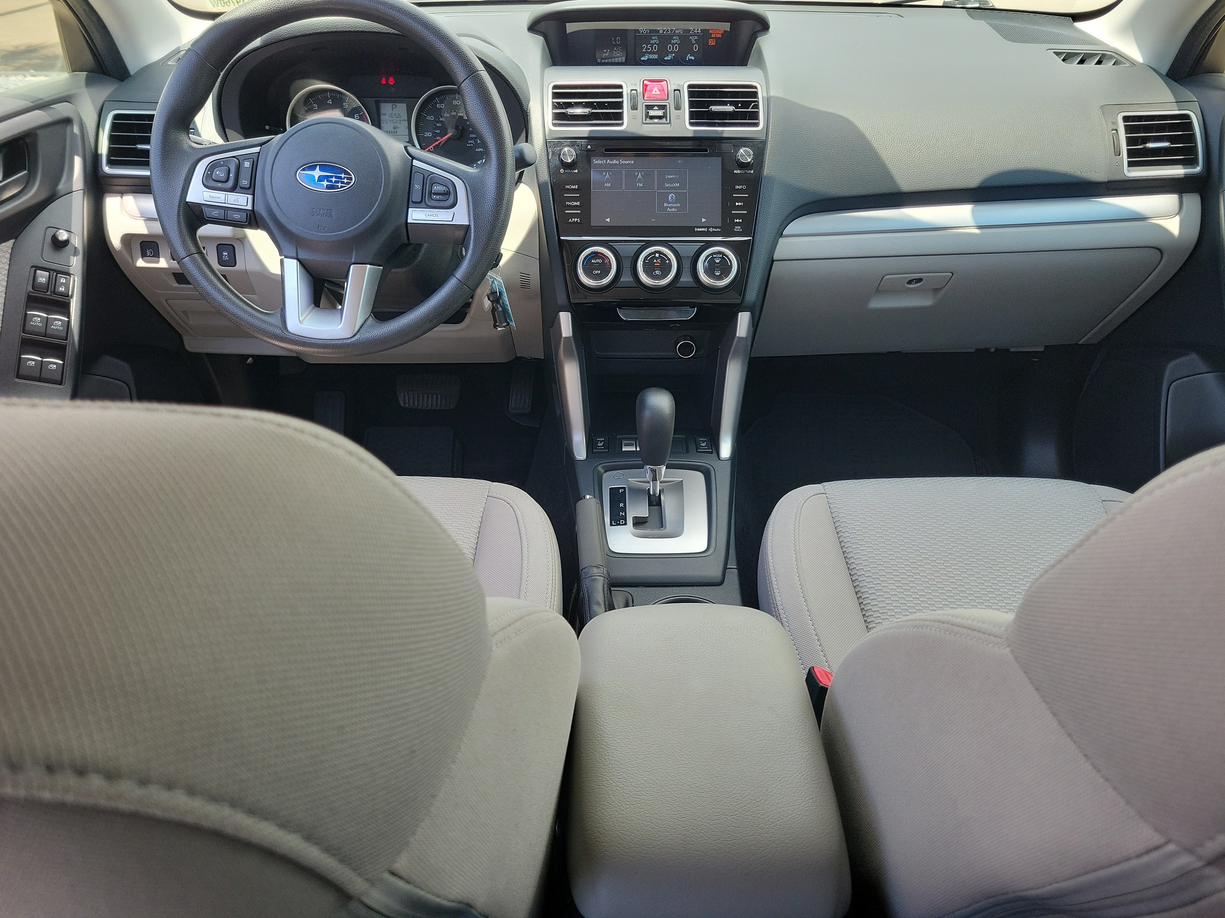 Used 2017 Ice Silver Metallic Subaru Premium image 12