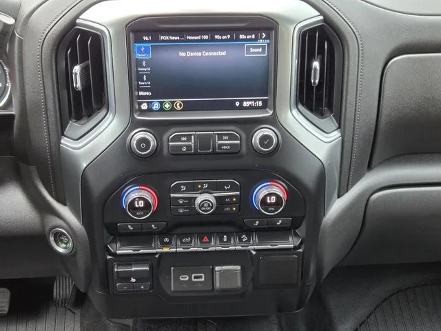 Used 2021 White Chevrolet LT image 14