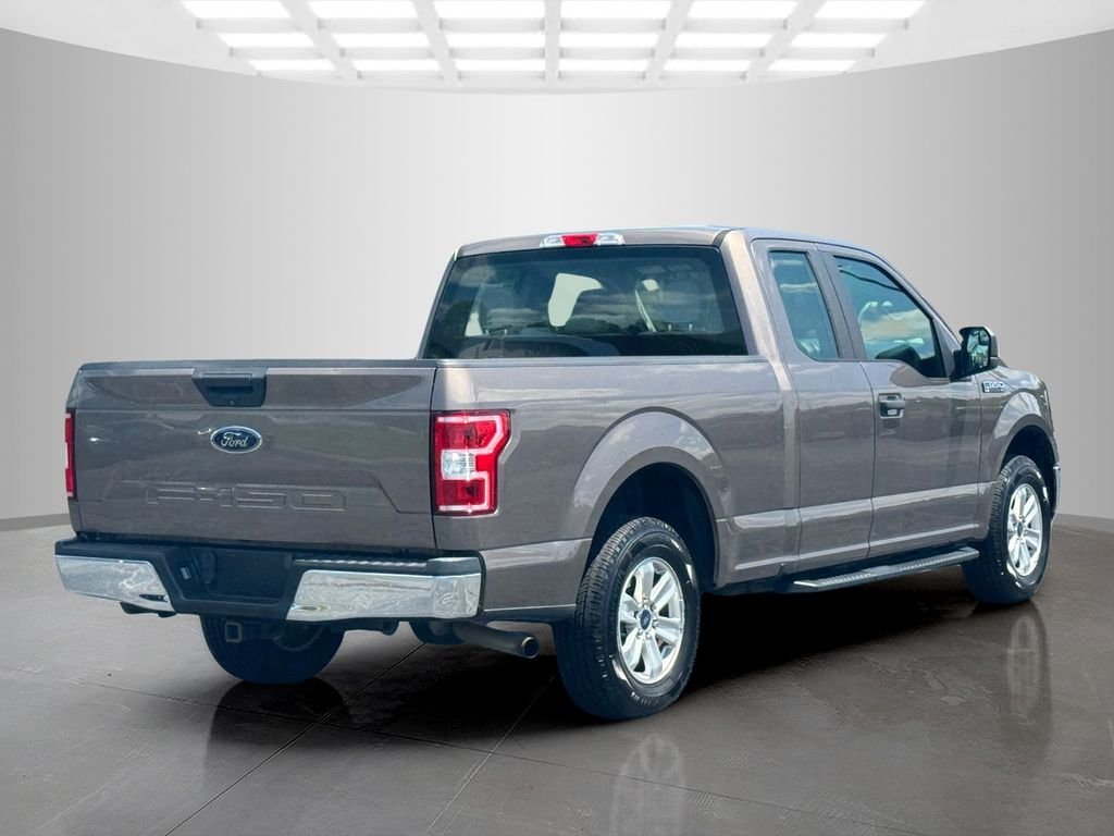 Used 2018 Gray Ford XL image 5