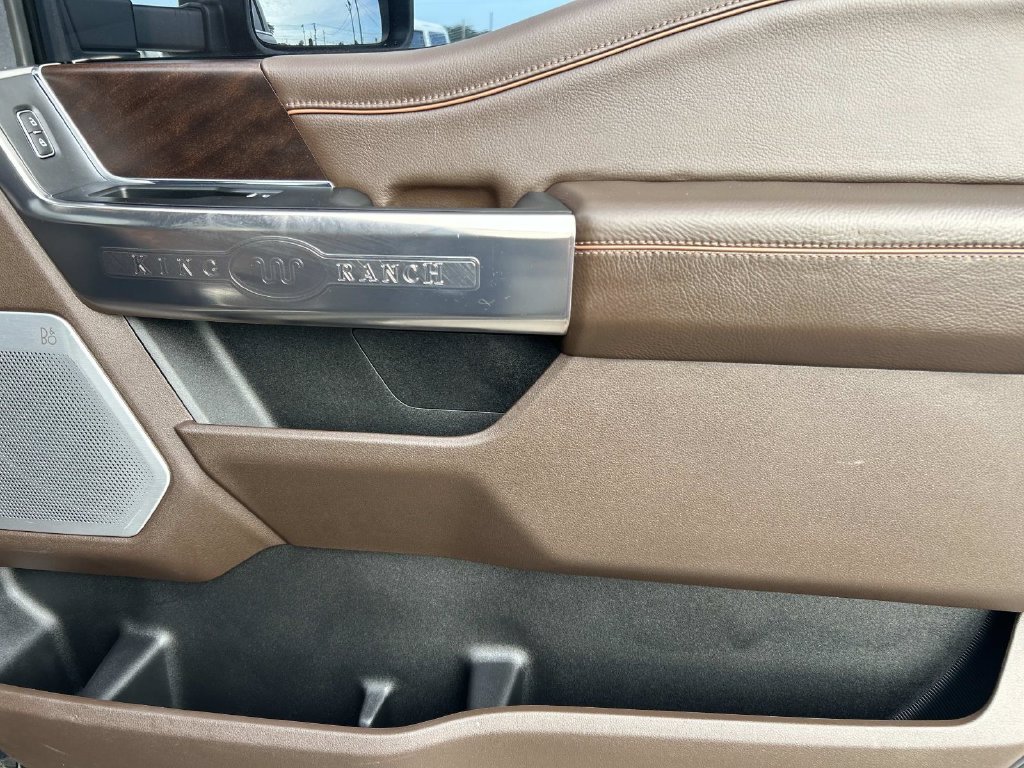 Certified Used 2024 Agate Black Metallic Ford King Ranch image 24