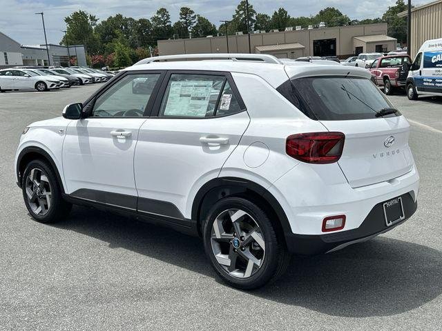 New 2026 White Hyundai SEL image 28