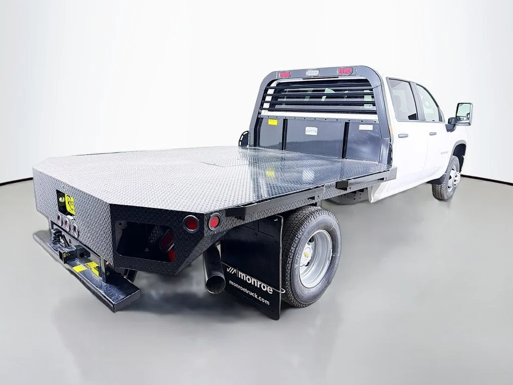 New 2026 Summit White Chevrolet Work Truck image 6