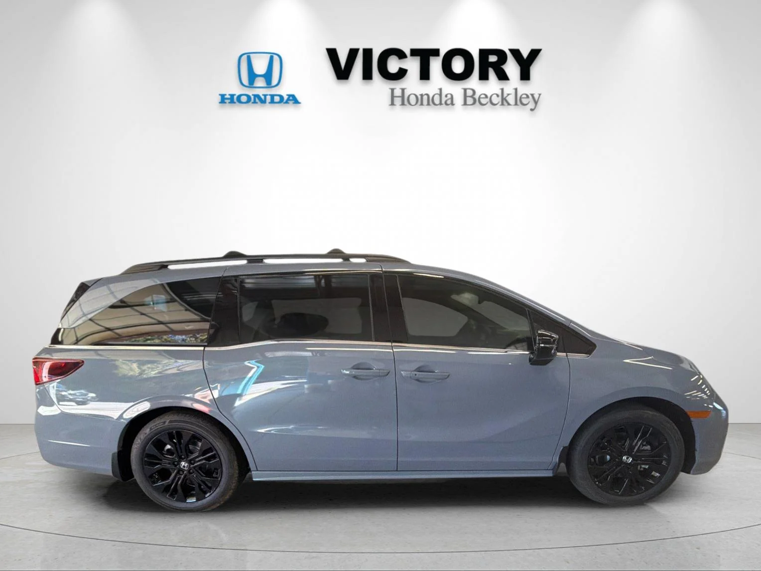 New 2026 Sonic Gray Pearl Honda Sport-L image 6