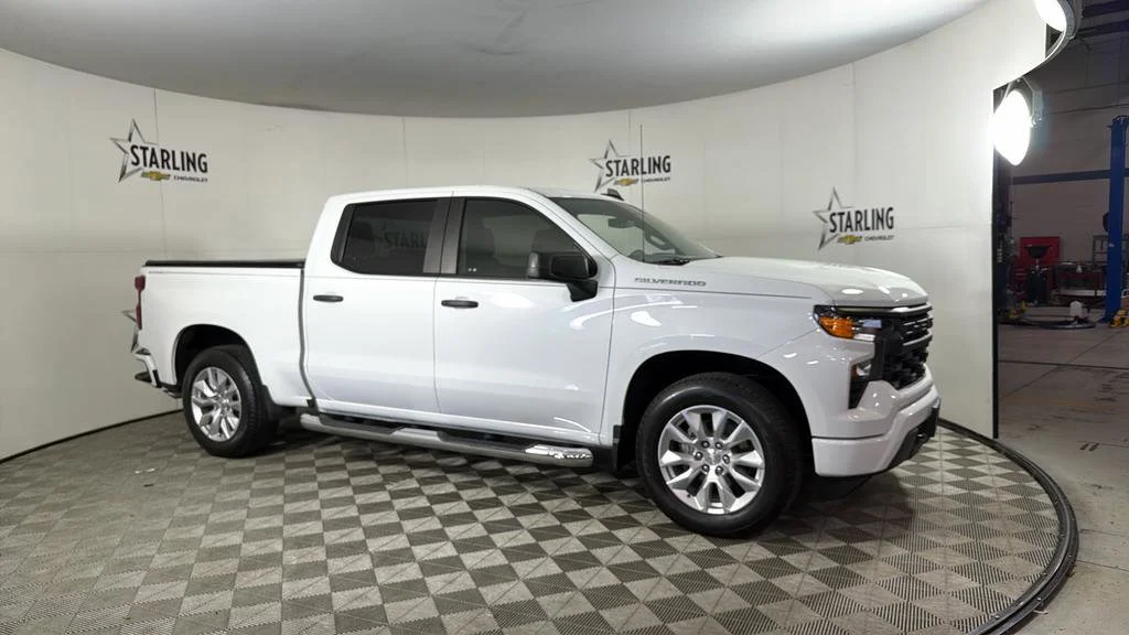 Used 2024 Summit White Chevrolet Custom image 13