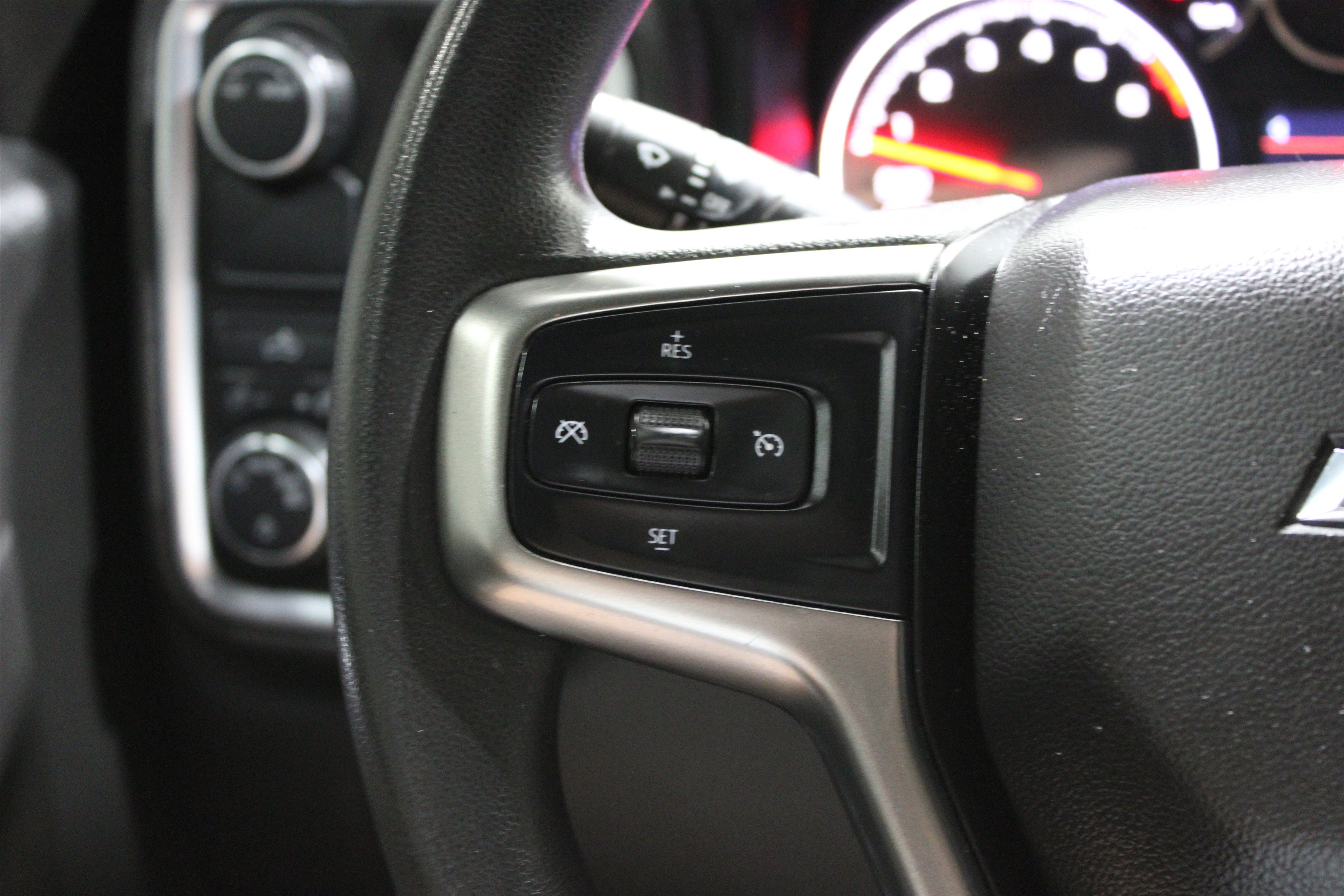 Used 2020 Satin Steel Metallic Chevrolet LT image 9