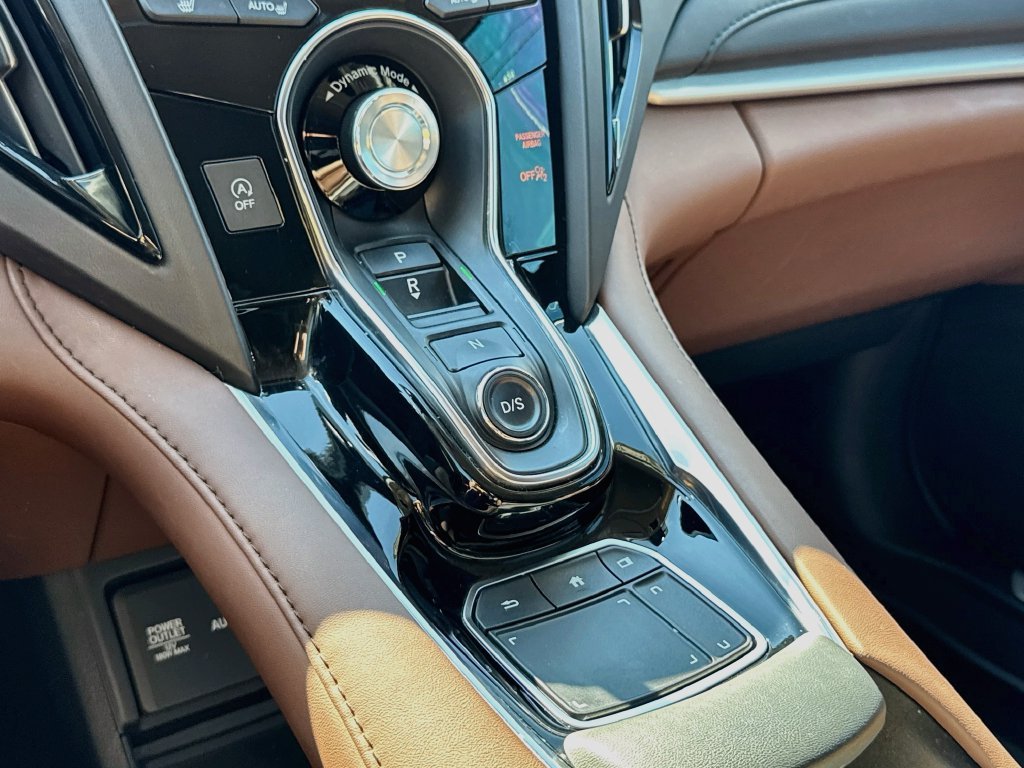 Used 2021  Acura Technology Package image 35