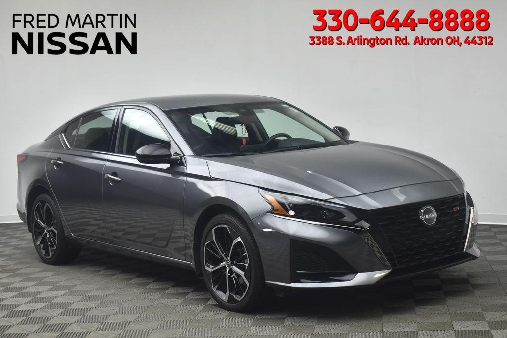2024 Nissan Altima SR