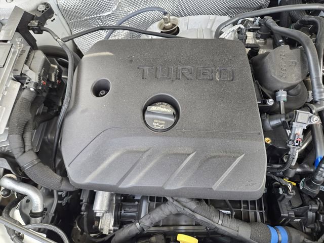 New 2026 Summit White Chevrolet LT image 22