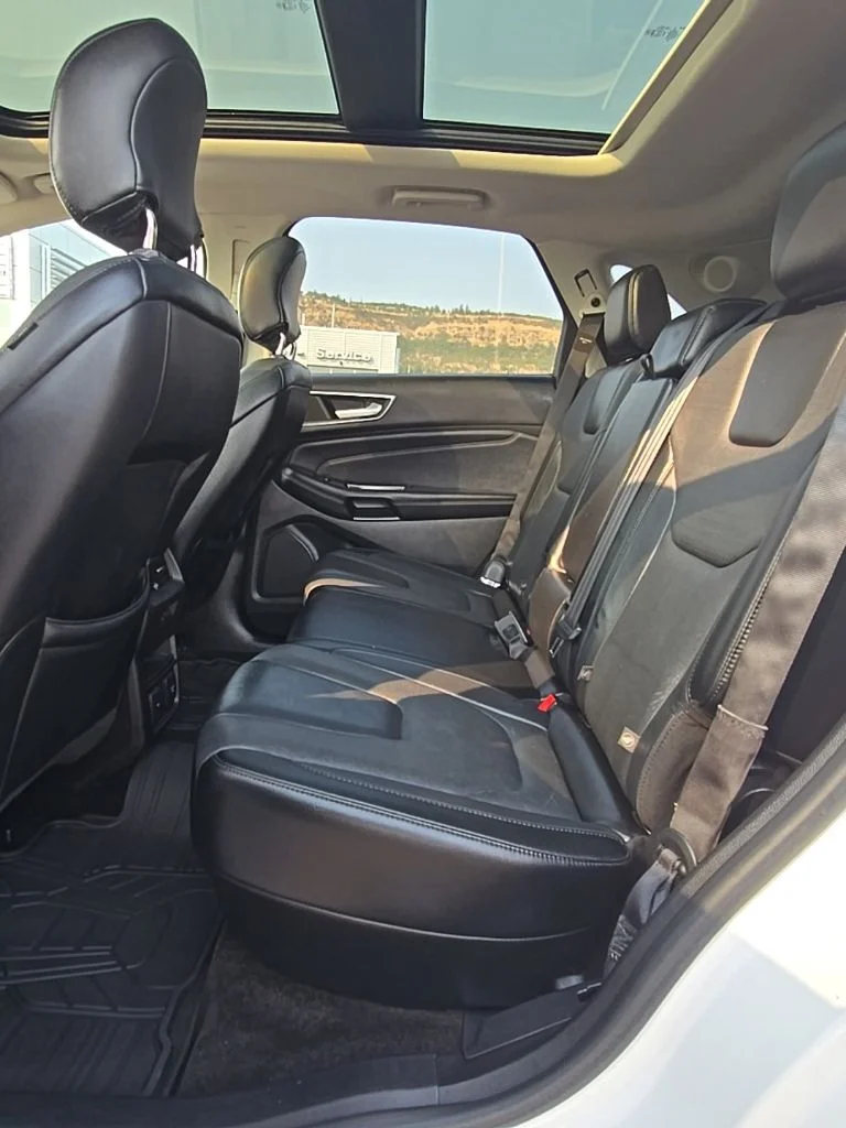 Used 2015 White Ford Titanium image 27