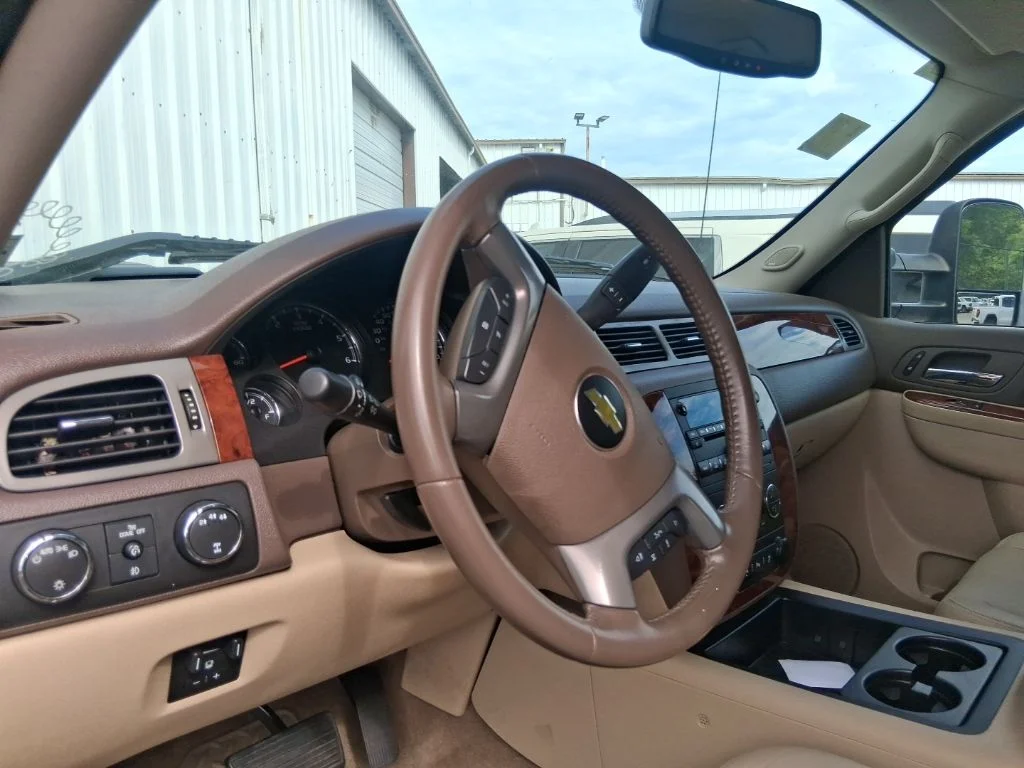 Used 2013 Black Chevrolet LTZ image 13