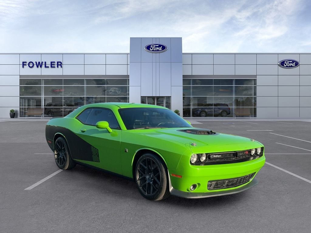 Used 2017 Green Dodge R/T image 3