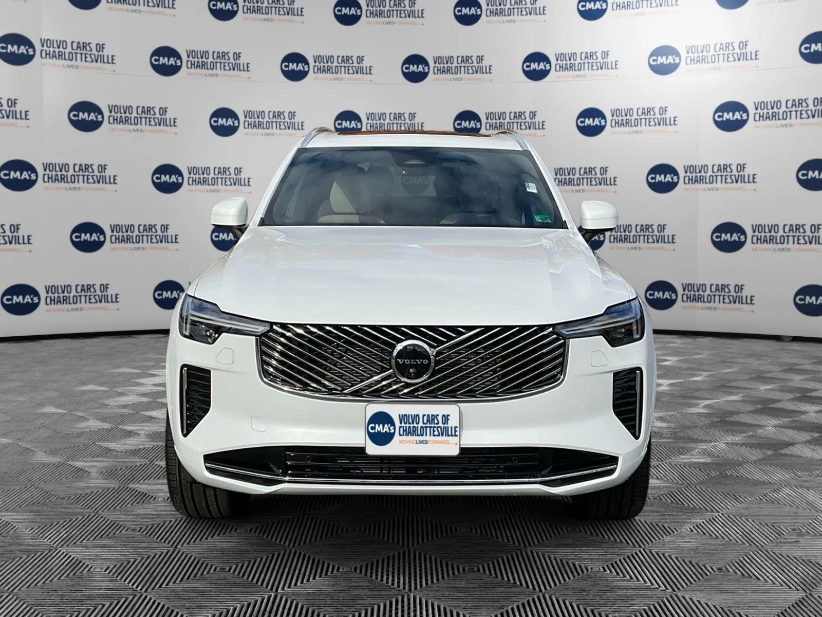2026 Volvo XC90 Plus - Photo 8