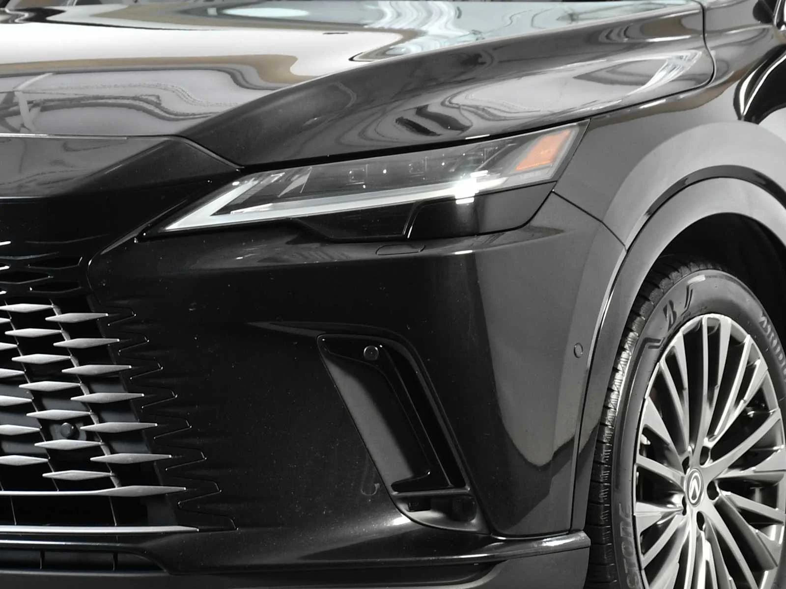 Certified Used 2024 CAVIAR Lexus Luxury image 11