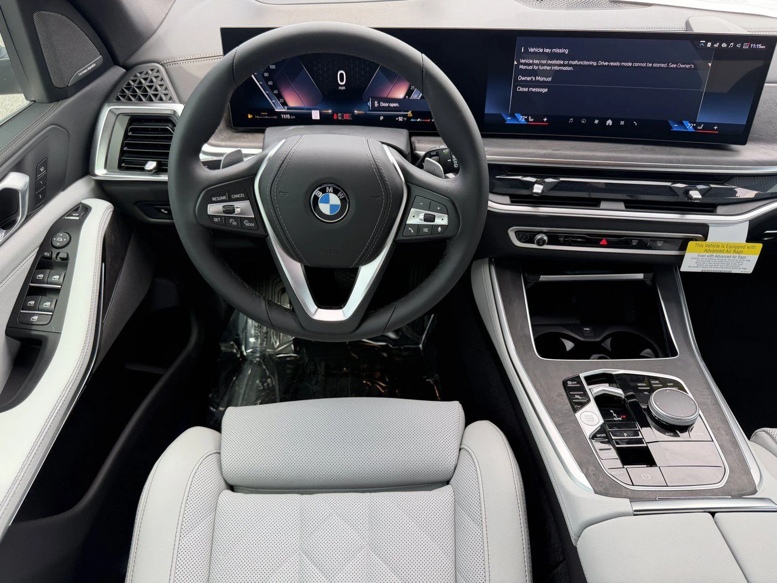 New 2026 Mineral White Metallic BMW sDrive40i image 16
