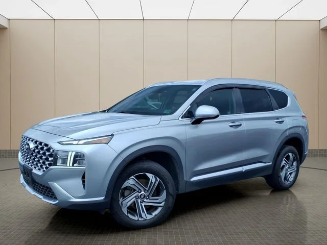 Used 2021 Silver Hyundai SEL image 2