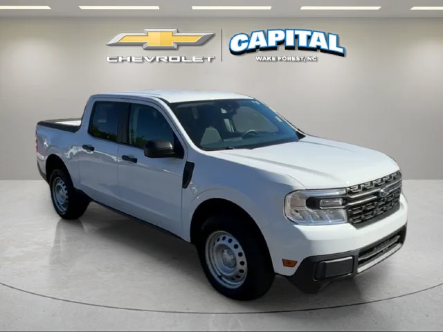 Used 2024 White Ford XL image 7