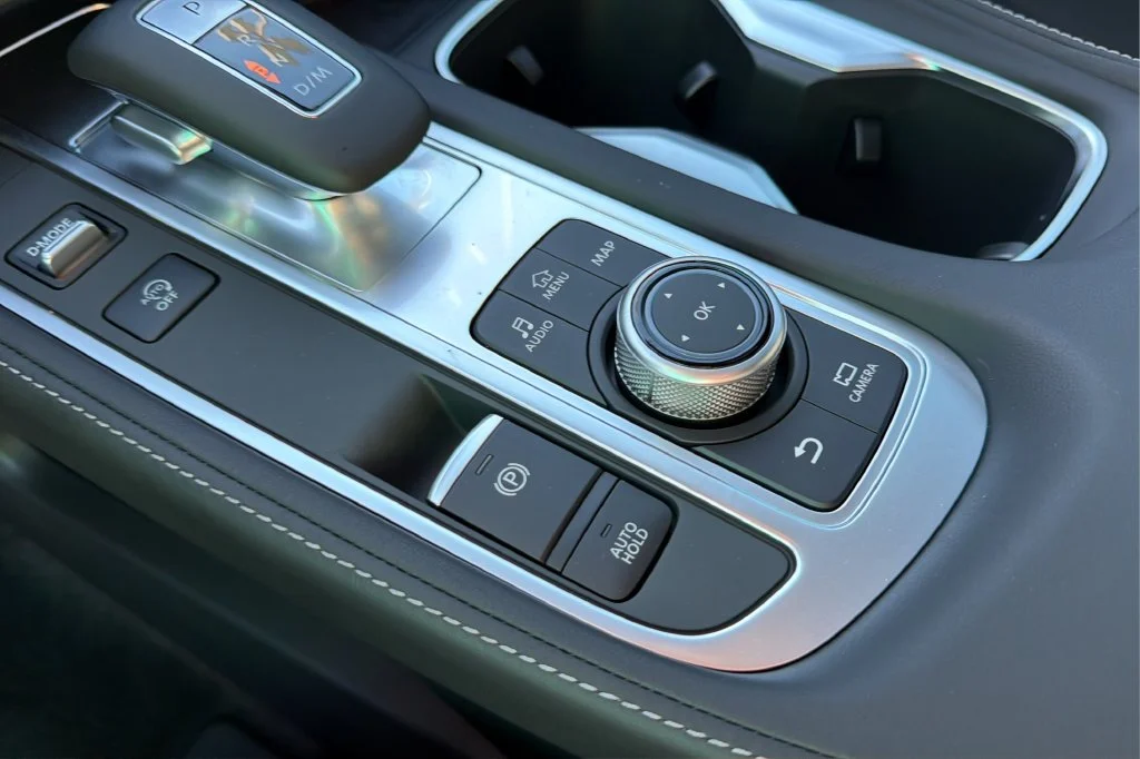 New 2027 HARBOR GRAY INFINITI Sport AWD image 32